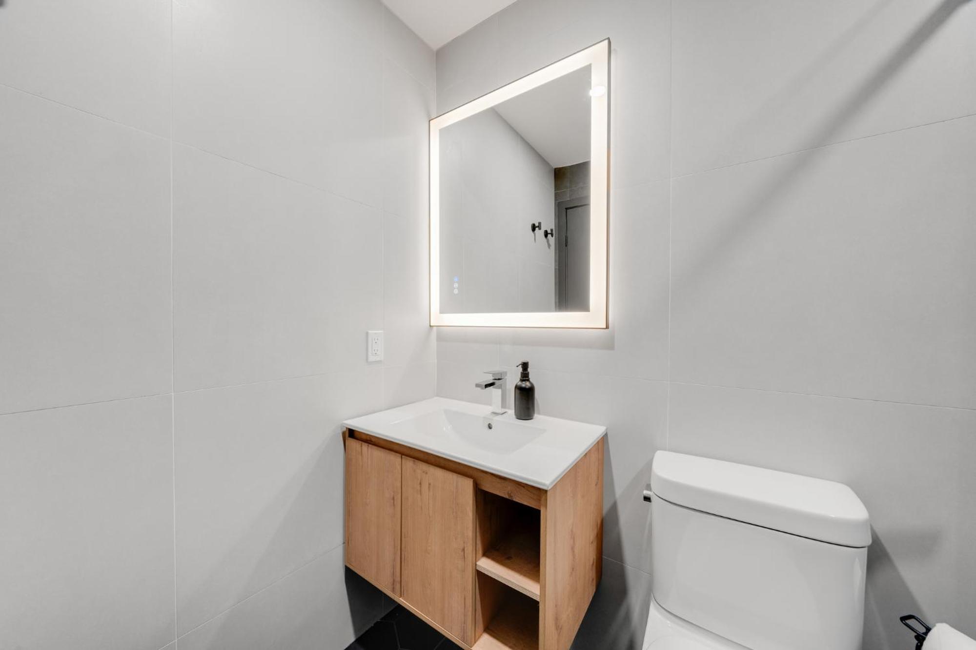 Lift Hotel Montréal Dış mekan fotoğraf